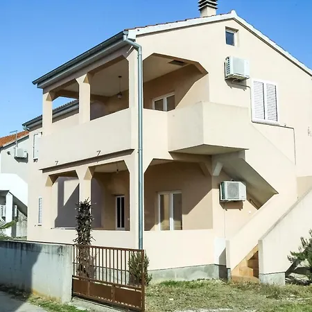 Angela Apartament *