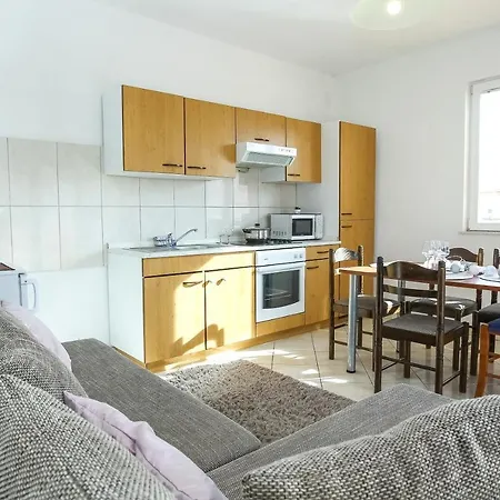 Apartament Angela