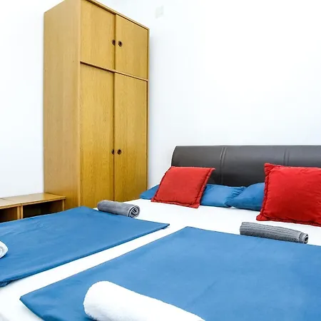 Angela Apartament *