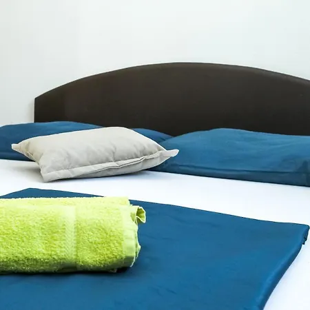Angela Apartament *