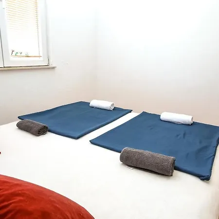 Apartament Angela Biograd Na Moru