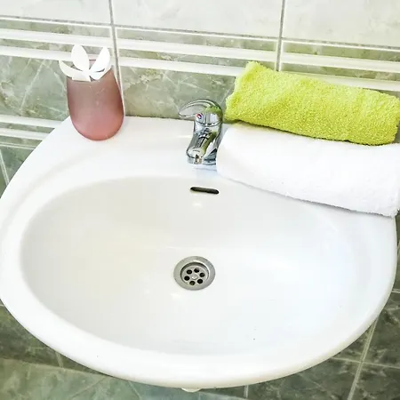 Angela Apartament *